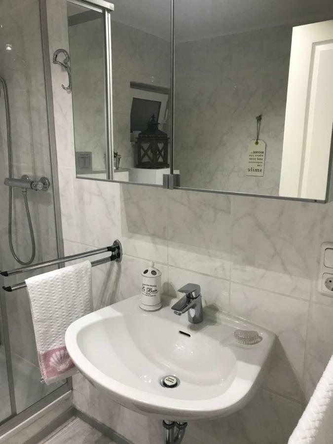 Stilvolles Appartement Lüdenscheid Esterno foto